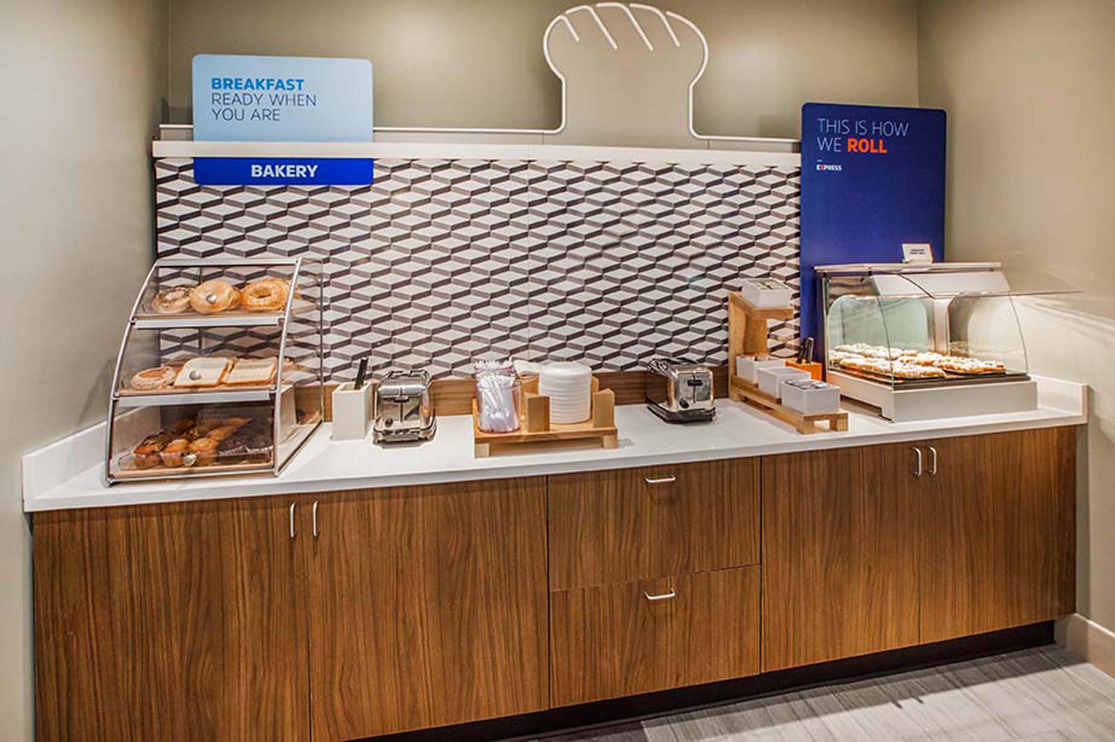 Holiday Inn Express Uvalde, An Ihg Hotel Εξωτερικό φωτογραφία